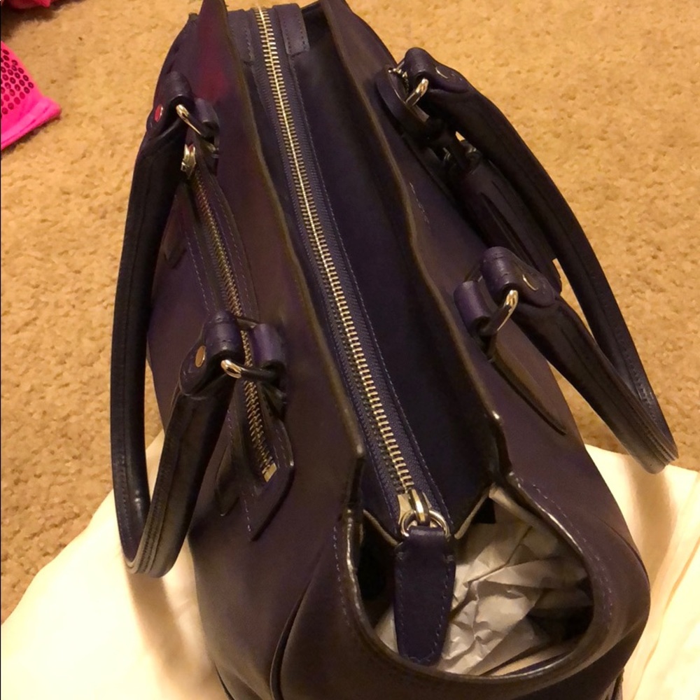 Coach Purse - Picture 5 of 8